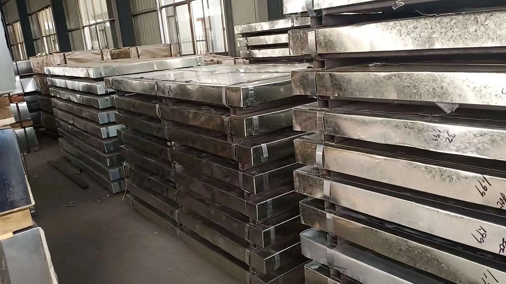 DX51D+Z Hot-Dip Galvanized Steel: A Comprehensive Guide to Specifications, Properties, Applications, and Supply Chain-343
