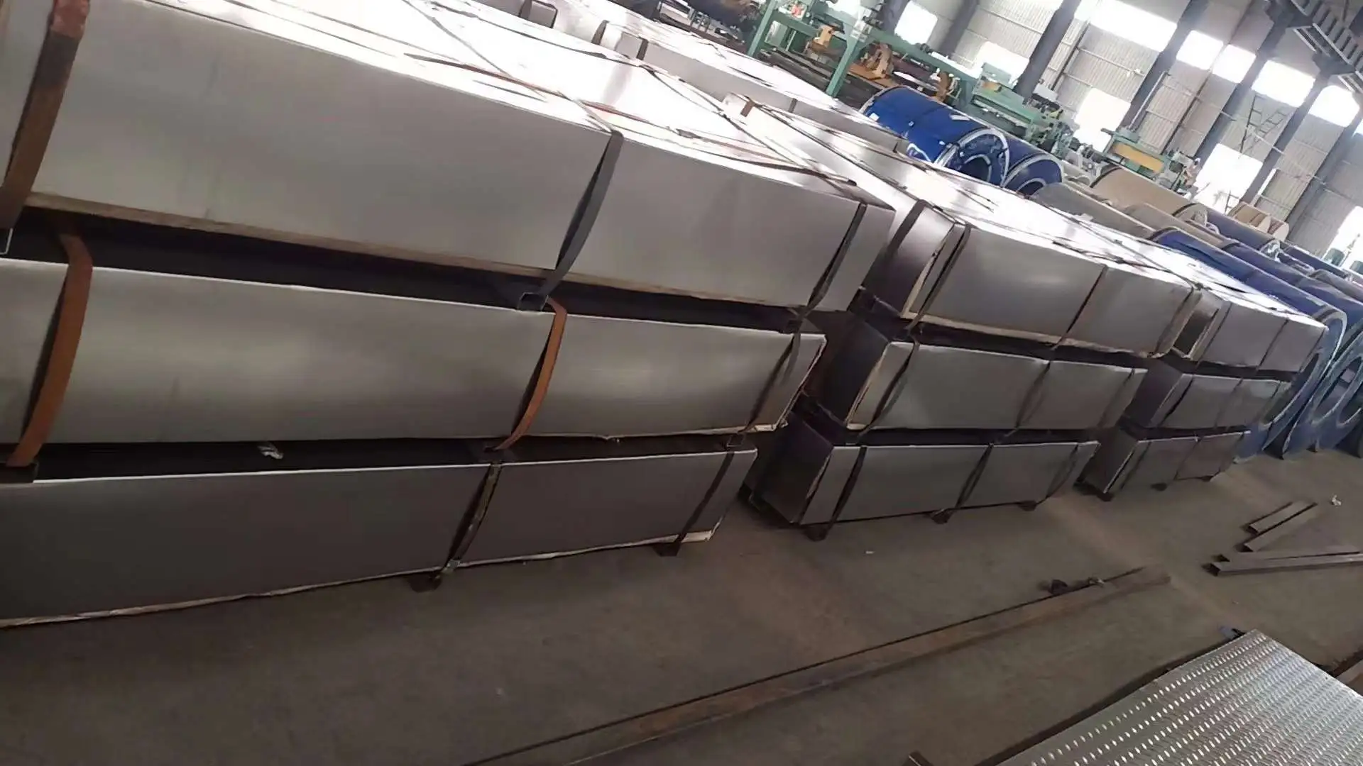 DX51D+Z Hot-Dip Galvanized Steel: A Comprehensive Guide to Specifications, Properties, Applications, and Supply Chain-345