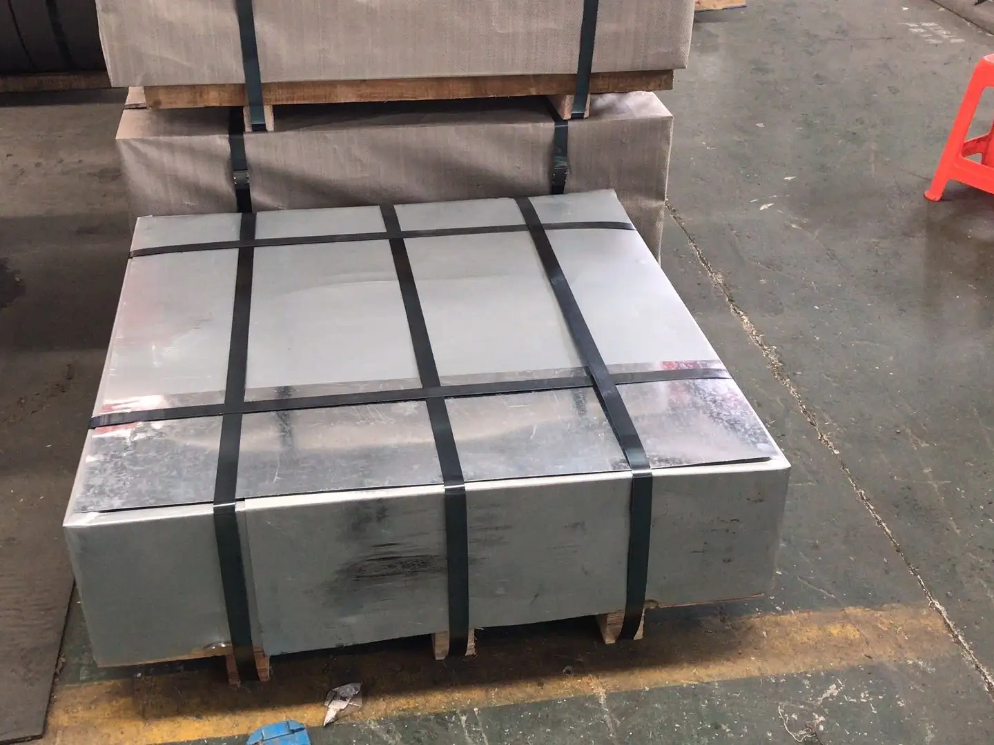 DX53D+Z Hot-Dip Galvanized Steel: A Comprehensive Guide to Deep-Drawable Weathering Steel—Specifications, Properties, Applications, and Supply Chain