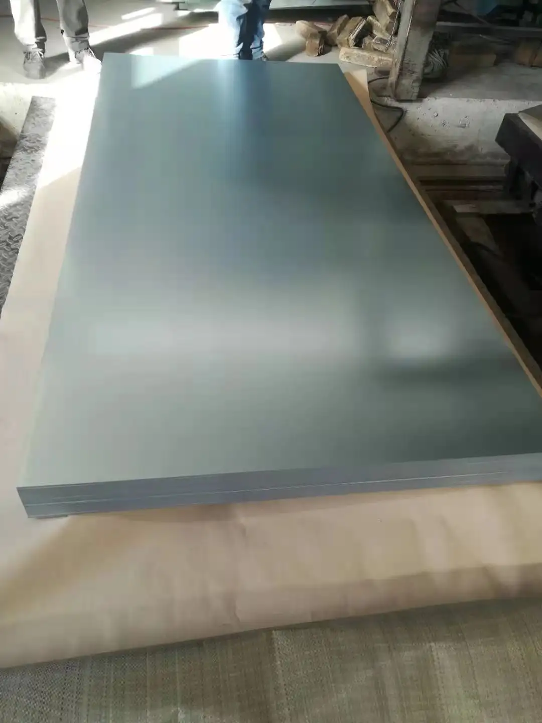 DX54D+Z Hot-Dip Galvanized Steel: A Comprehensive Guide to Extra Deep-Drawable Weathering Steel—Specifications, Properties, Applications, and Supply Chain-431