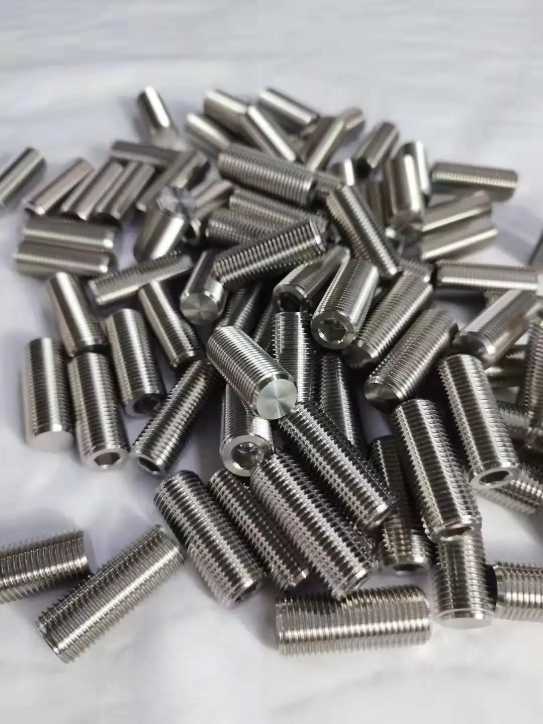 Titanium TA1 vs. TA2: A Comprehensive Comparison of Commercial Pure Titanium Grades-366