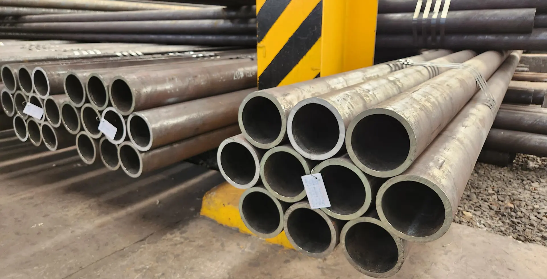 300 Tons of TP304 Stainless Steel Pipes Exported to the United Arab Emirates